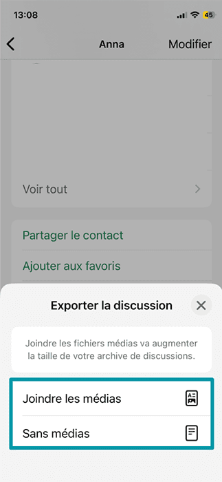 The Attach media and Without media options on WhatsApp when exporting chats on the app.