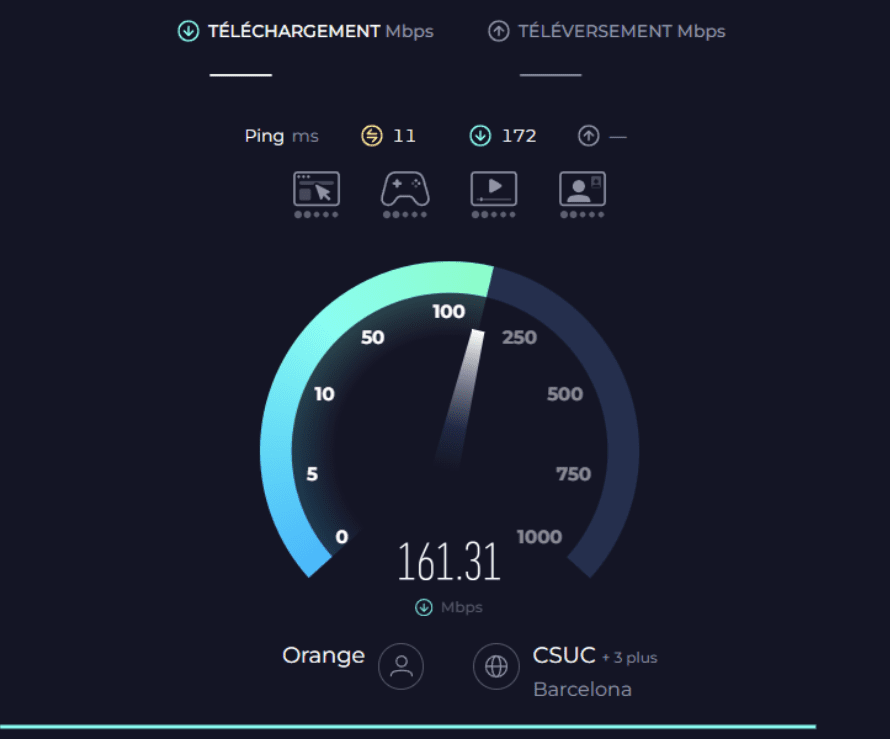 Speedtest.net measuring internet speed.