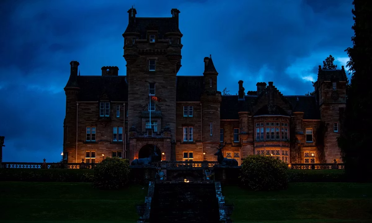 Hvor og hvordan man kan se The Traitors